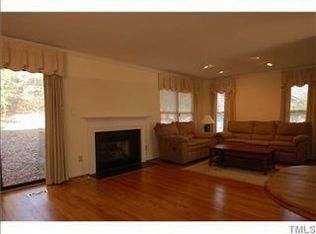 131 Montrose Dr, Durham, NC 27707