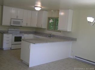 56 Cold Spring Rd #1, Stamford, CT 06905