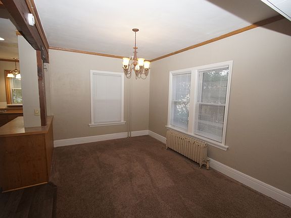 3rd image of 1212 E 4th St