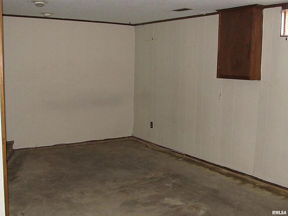 4th image of 3766 Eastwood Ct