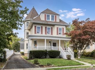 11 Mountainview Pl APT 2, Montclair, NJ 07042