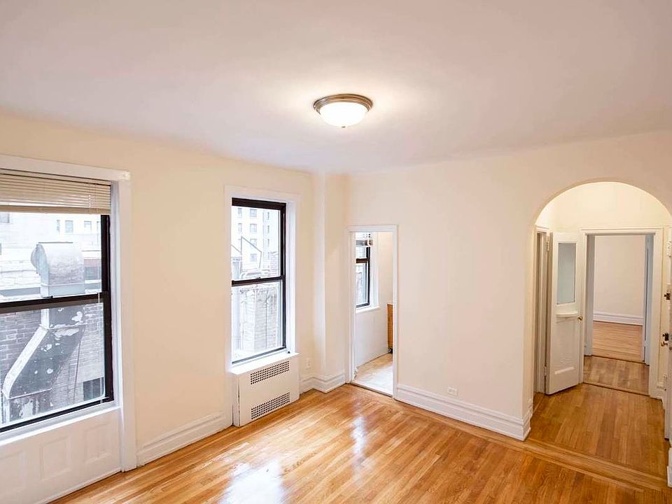 1st image of 203 W 54th St #6F