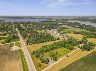 7146 County Road 6 SW, Howard Lake, MN 55349