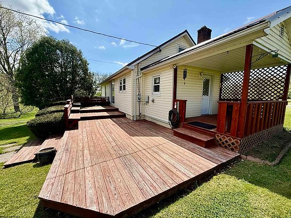 4th image of 1557 Mansfield Dr