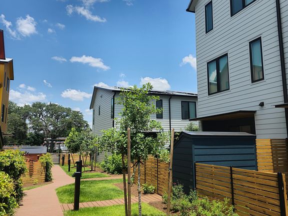 5th image of 101 Lively Ln #101C