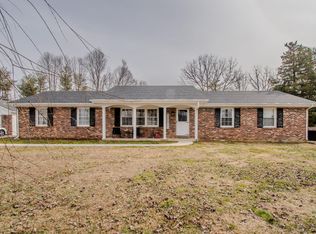 1104 Short Hollow Rd, Beattyville, KY 41311