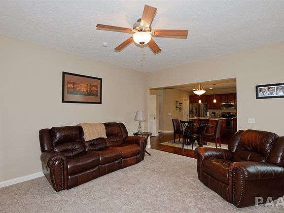 4th image of 10112 N Brookshire Dr