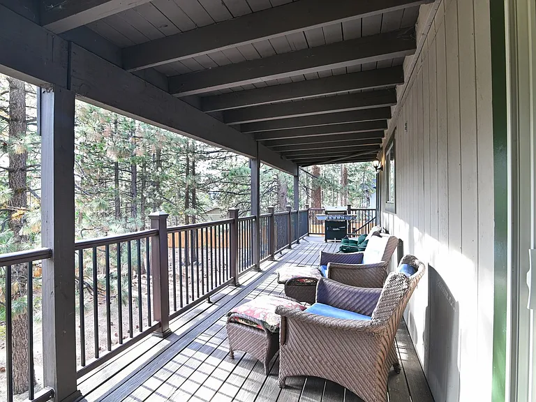 465 Kent Way — Photo 13