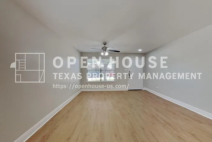 29402 Legends Hill Dr — Photo 4