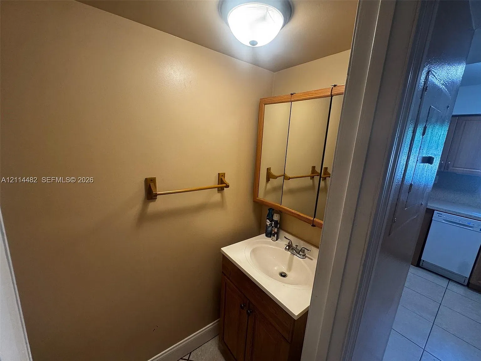 6111 SW 42nd Ct — Photo 4