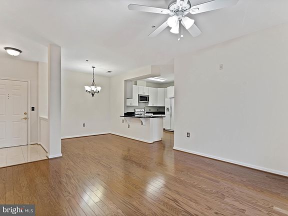 4th image of 100 Watkins Pond Blvd APT 304