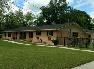 627 Perkins Mill Rd, Claxton, GA 30417