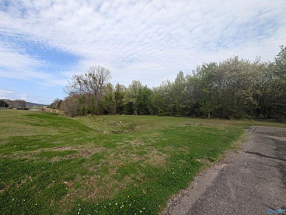 5th image of 4 Acres Hwy #21