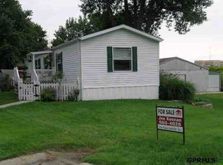 7842 N 101st Plz, Omaha, NE 68122