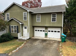 530 Cherokee Overlook Ct, Canton, GA 30115
