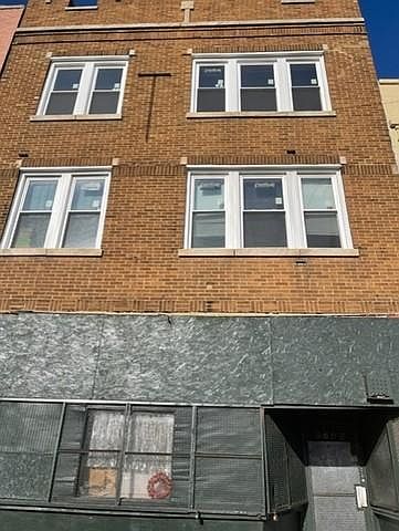 1st image of 5748 W North Ave #3