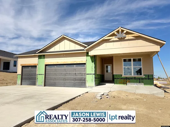 2150 Heathrow Ave, Casper, WY 82609