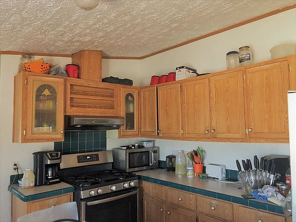 2nd image of 302 E Union Ave