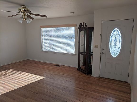 4th image of 525 Clay St
