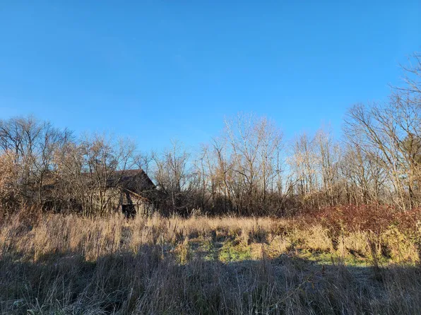 44655 24th Ave, Bloomingdale, MI 49026