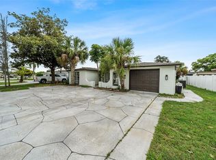 10211 Regency Park Blvd, Port Richey, FL 34668