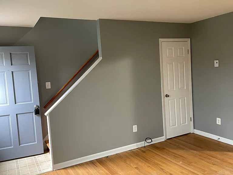 518 Viscose Ave #2 — Photo 6