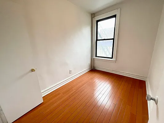 Rented by REAL New York | media 14