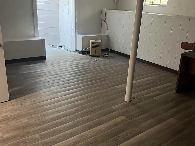 1429 Gentry Ln — Photo 11