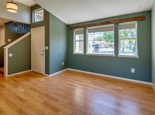 2041 SW 28th Ct, Redmond, OR 97756