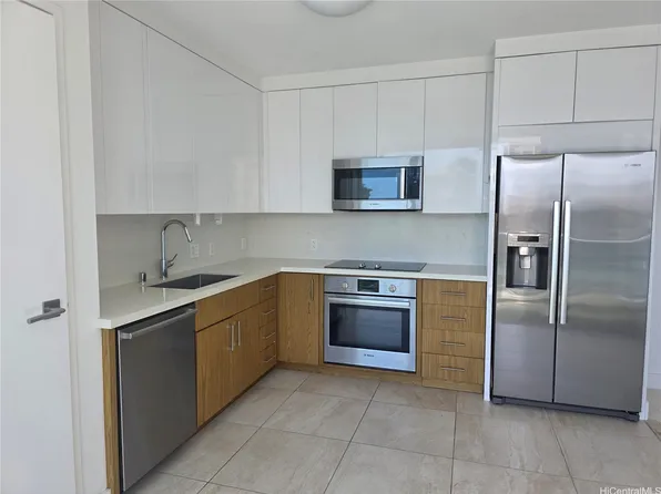 629 Keeaumoku St #1303, Honolulu, HI 96813
