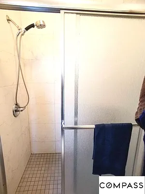 Rented by Compass | media 24