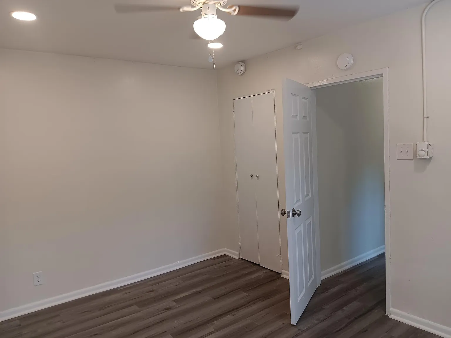 Fern Rock Apartments — Photo 1
