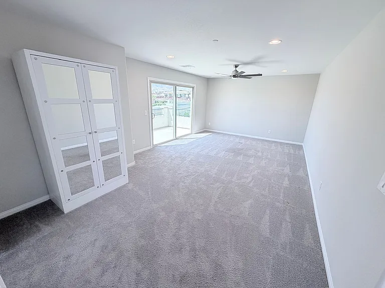 10025 Desert Bighorn Ct — Photo 38