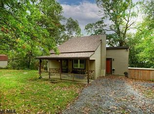 155 Bierly Ln, Centre Hall, PA 16828