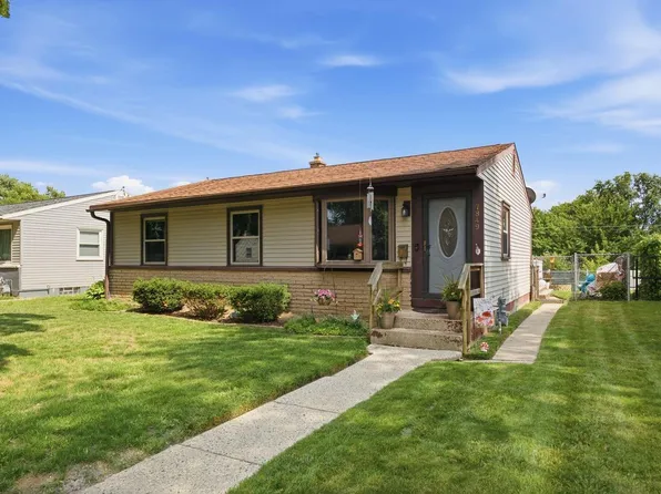7849 W Herbert AVENUE, Milwaukee, WI 53218