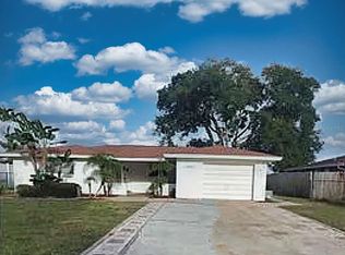 10332 Honeysuckle Ln, Port Richey, FL 34668
