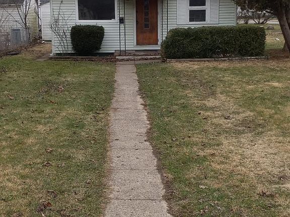 2nd image of 1337 N Meade St