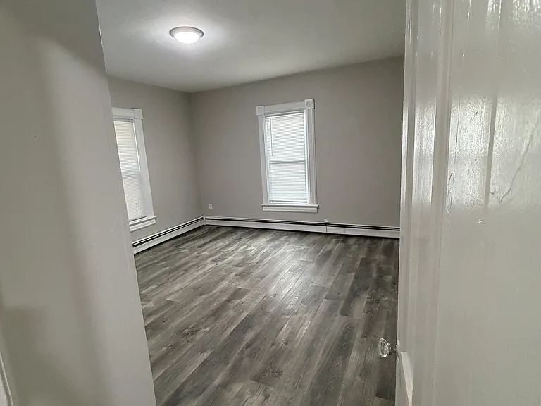 503 W Main St #D — Photo 15