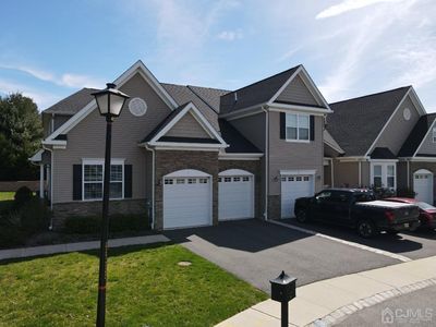1 W Traditions Pl, Monroe Township, NJ, 08831