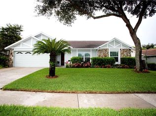 2815 Manor Hill Dr, Brandon, FL 33511