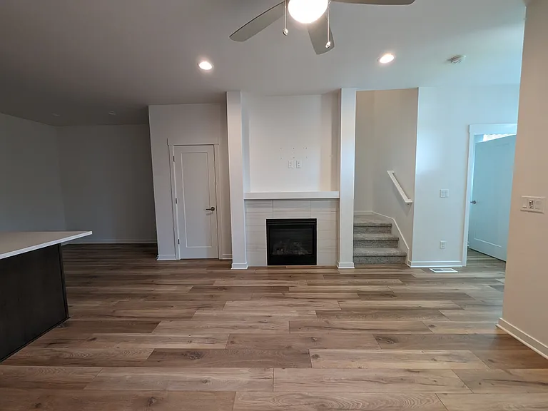4132 SE Century Blvd — Photo 5