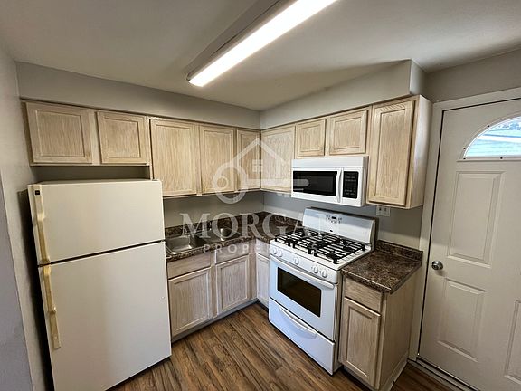 3rd image of 509 Ruddle Ave