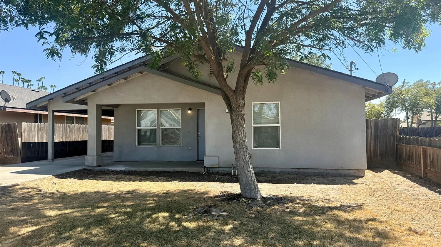 2 bed, 1110 sqft, $1,550 — Photo 2