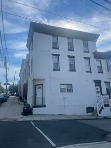 213 Hermitage St, Philadelphia, PA, 19127