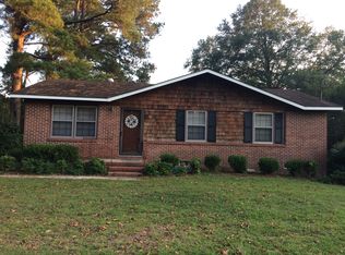 728 Kingsridge Dr, Millen, GA 30442