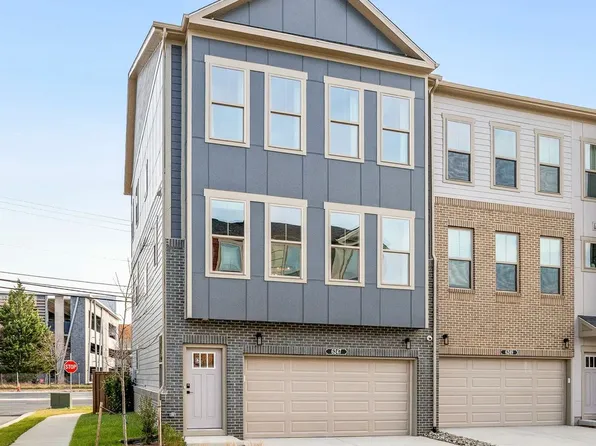 6247 Folly Ln, Alexandria, VA 22315