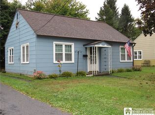 45 Kenmore Ave, Jamestown, NY 14701