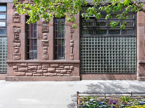 3rd image of 708 Greenwich St #1BC
