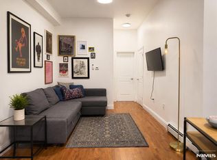 76 Hutton St APT 3, Jersey City, NJ 07307
