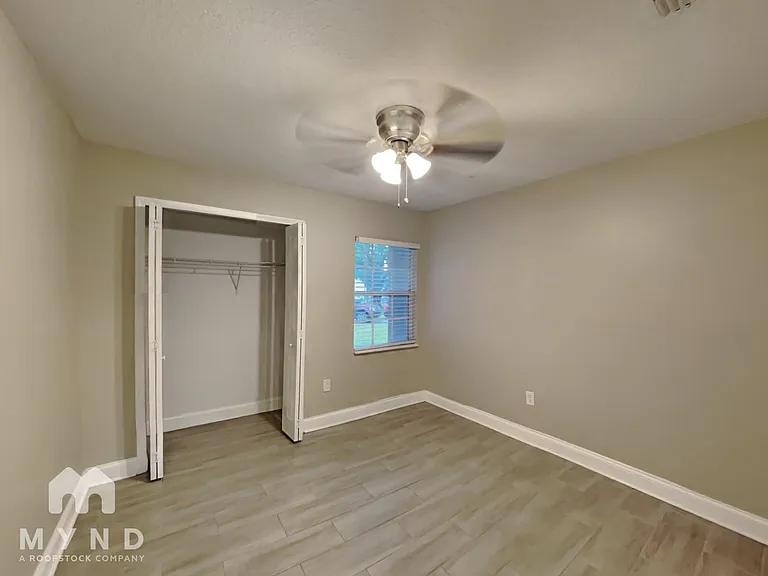 1339 Primrose Ct — Photo 15